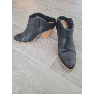 Dolce Vita Target Heeled Booties Size 7.5‎